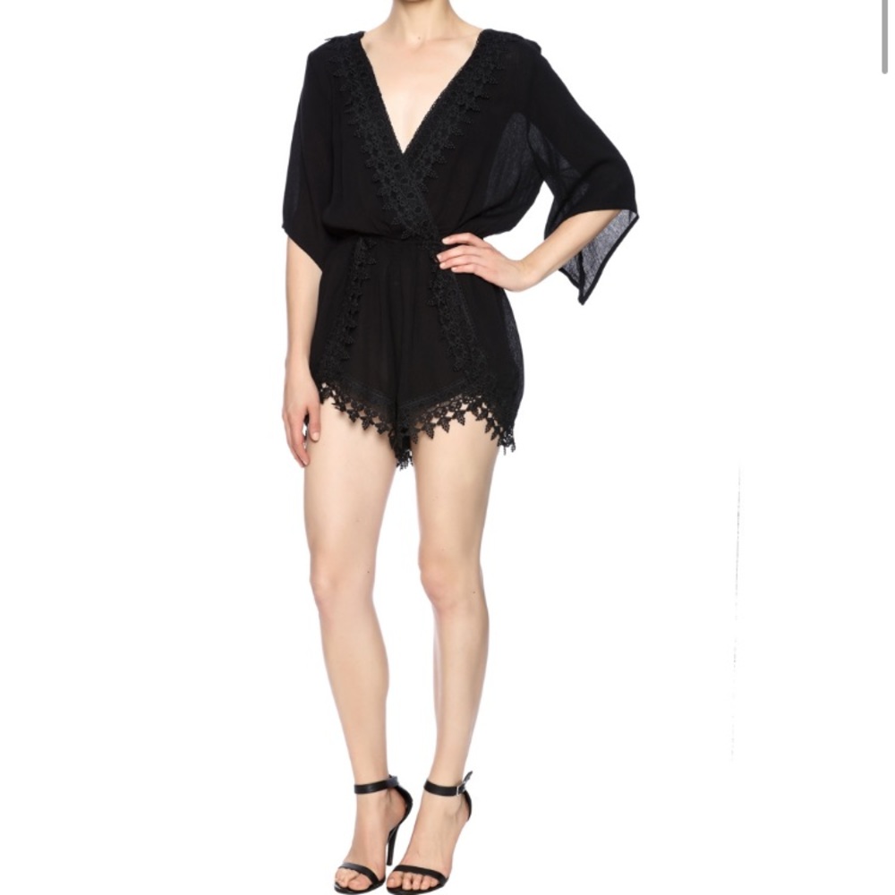 🌿Ambiance Detail Romper